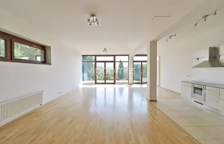 Pronájem rodinného domu, Praha - Nebušice, Nebušická, 360 m2