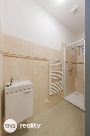 Prodej skladu, Valašské Meziříčí - Bynina, 767 m2