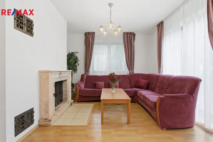 Prodej rodinného domu, Karlovy Vary, Slovenská, 137 m2