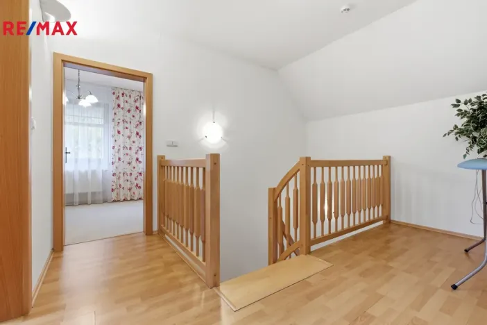 Prodej rodinného domu, Karlovy Vary, Slovenská, 137 m2