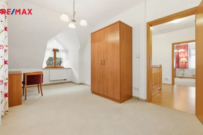 Prodej rodinného domu, Karlovy Vary, Slovenská, 137 m2