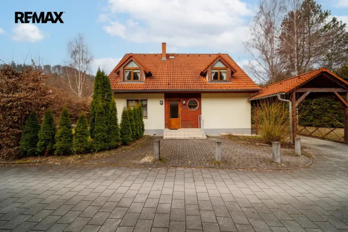 Prodej rodinného domu, Karlovy Vary, Slovenská, 137 m2