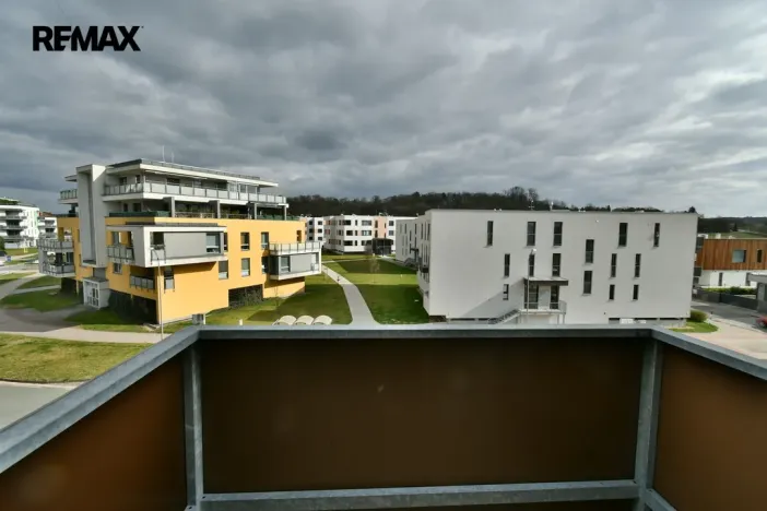 Pronájem bytu 1+kk, Hradec Králové - Třebeš, Svatojánská, 30 m2