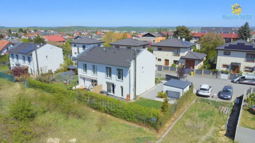 Pronájem rodinného domu, Horoměřice, Karla IV., 94 m2