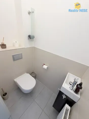 Pronájem rodinného domu, Horoměřice, Karla IV., 94 m2