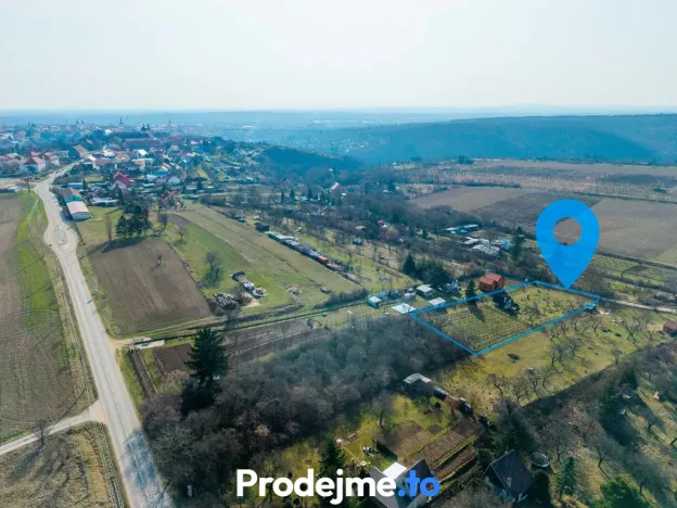 Prodej zahrady, Znojmo, 1989 m2