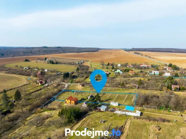 Prodej zahrady, Znojmo, 1989 m2