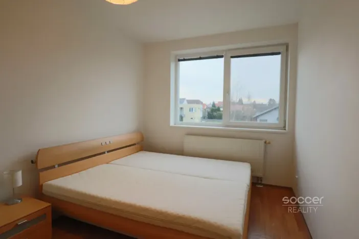 Pronájem bytu 2+kk, Praha - Kbely, Pod Nouzovem, 66 m2