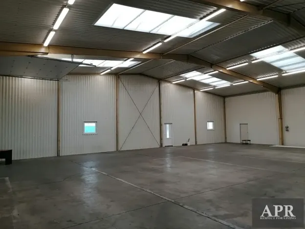 Prodej skladu, Huštěnovice, 2242 m2