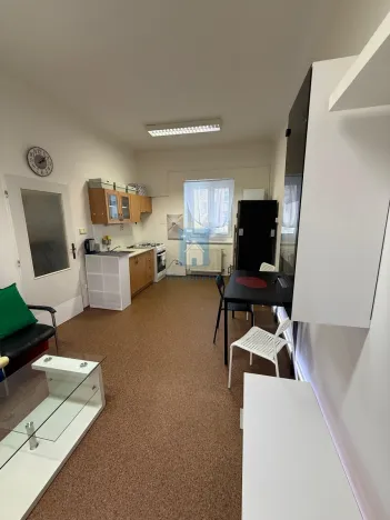 Pronájem bytu 2+kk, Plzeň, Koterovská, 70 m2