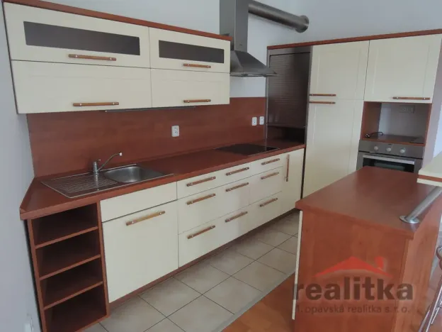 Prodej bytu 1+kk, Hlučín, Viléma Balarina, 45 m2