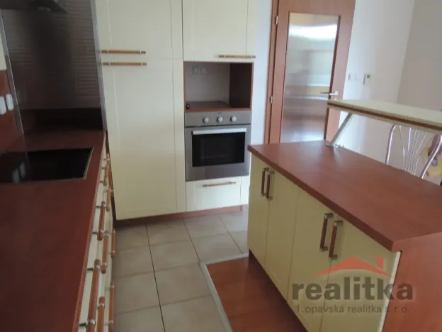 Prodej bytu 1+kk, Hlučín, Viléma Balarina, 45 m2