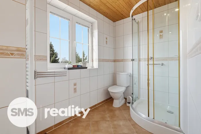 Prodej rodinného domu, Štítary, 327 m2