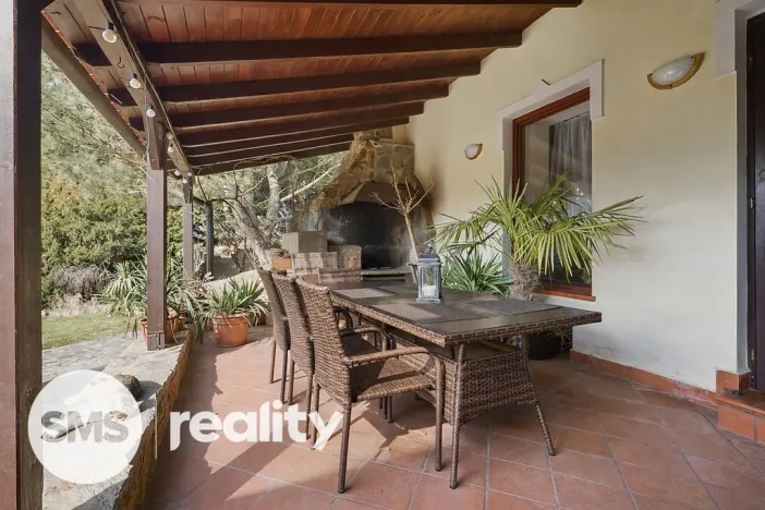 Prodej rodinného domu, Štítary, 327 m2