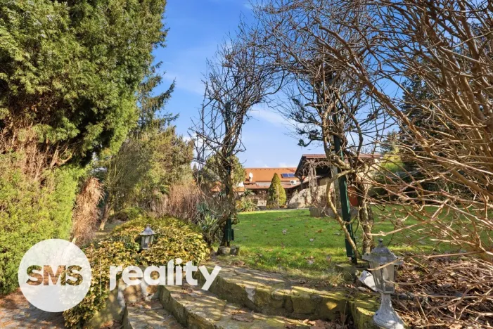 Prodej rodinného domu, Štítary, 327 m2