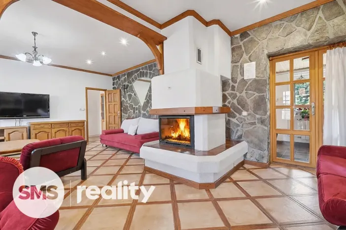 Prodej rodinného domu, Štítary, 665 m2