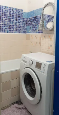 Pronájem bytu 1+kk, Praha - Žižkov, Biskupcova, 28 m2