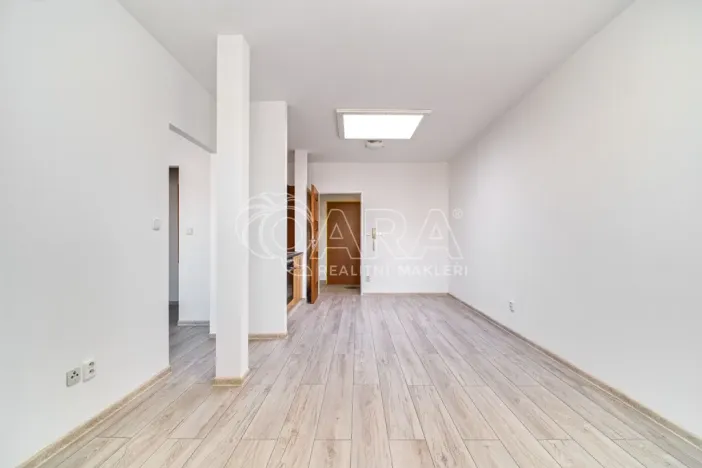 Pronájem bytu 2+kk, Ostrava - Mariánské Hory, Jiřího Trnky, 44 m2