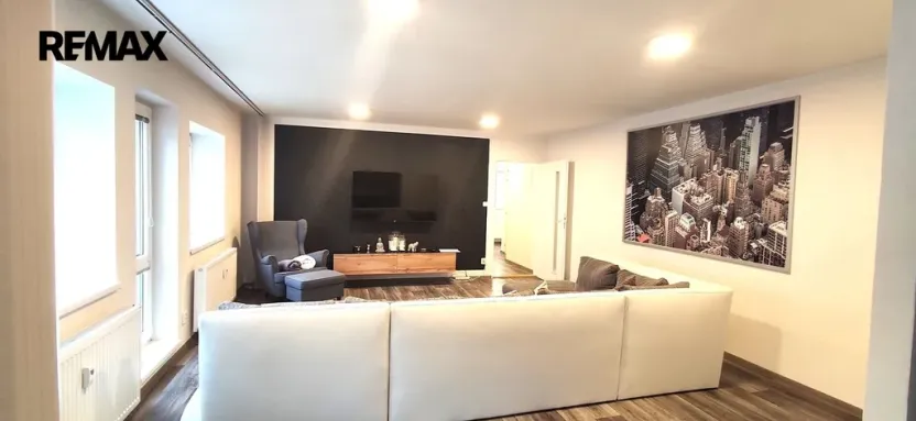 Pronájem bytu 2+kk, Bruntál, nám. Míru, 70 m2