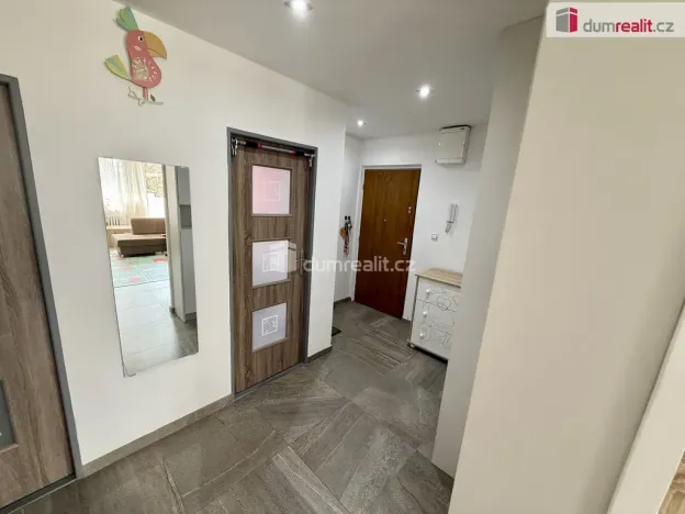 Prodej bytu 3+kk, Štětí, Obchodní, 72 m2