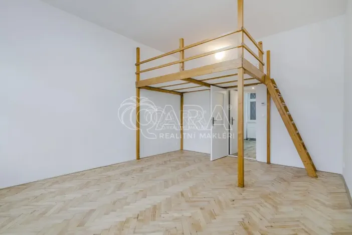 Pronájem bytu 3+1, Praha, Dalimilova, 82 m2