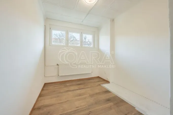 Pronájem bytu 2+kk, Praha - Krč, Humpolecká, 42 m2