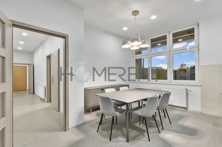 Pronájem kanceláře, Liberec - Liberec III-Jeřáb, nám. Soukenné, 106 m2