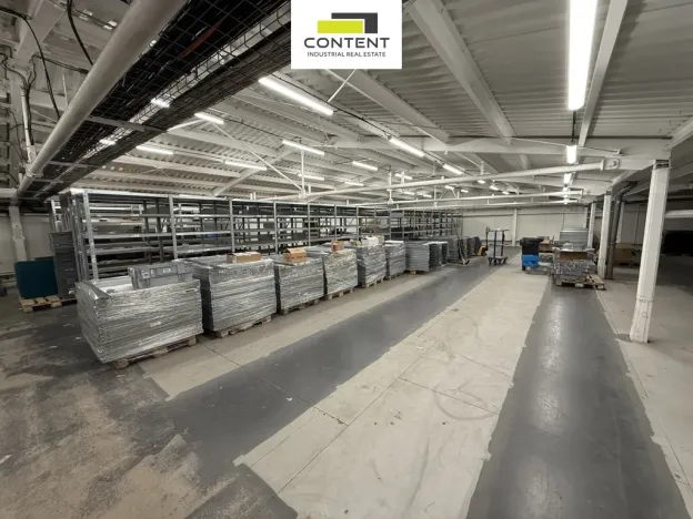 Pronájem skladu, Praha - Hostivař, Radiová, 2235 m2