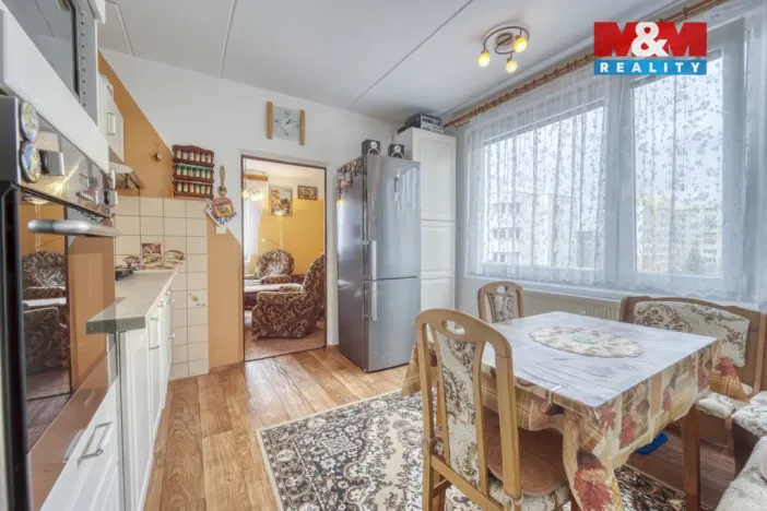 Prodej bytu 2+1, Plzeň - Severní Předměstí, Bzenecká, 57 m2