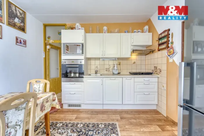 Prodej bytu 2+1, Plzeň - Severní Předměstí, Bzenecká, 57 m2