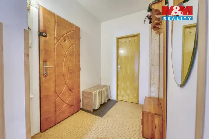 Prodej bytu 2+1, Plzeň - Severní Předměstí, Bzenecká, 57 m2