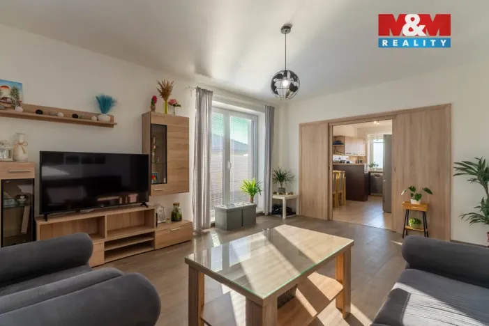 Prodej rodinného domu, Okrouhlá, 222 m2