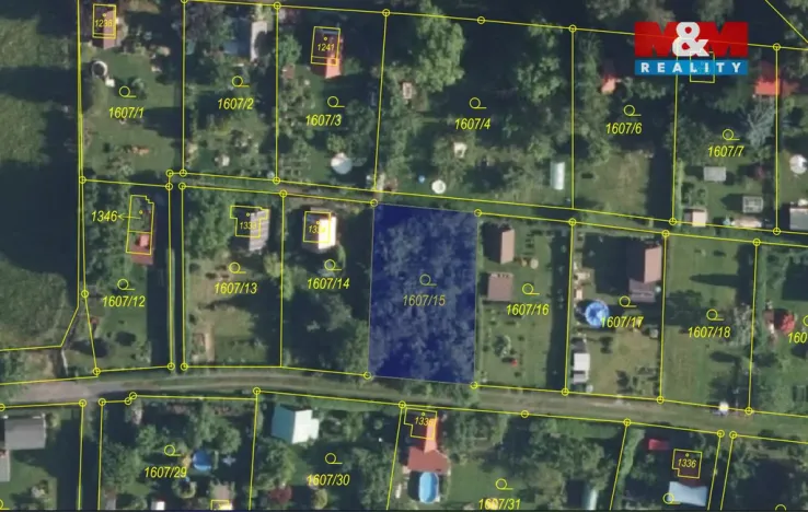 Prodej zahrady, Česká Kamenice, 435 m2