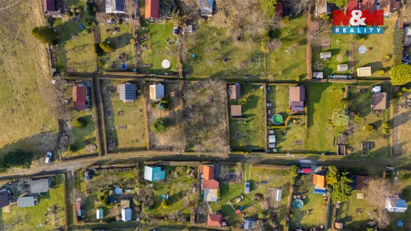 Prodej zahrady, Česká Kamenice, 435 m2