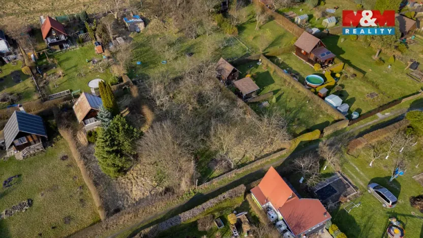 Prodej zahrady, Česká Kamenice, 435 m2