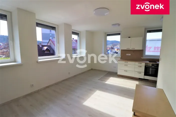 Pronájem bytu 1+kk, Valašské Klobouky, 35 m2