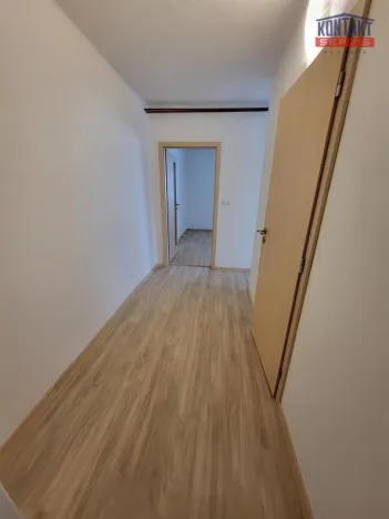 Pronájem bytu 1+1, Český Krumlov - Nádražní Předměstí, 37 m2