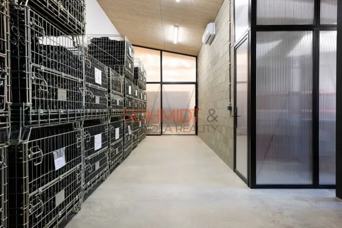 Prodej obchodního prostoru, Břeclav, Pyskatého, 146 m2