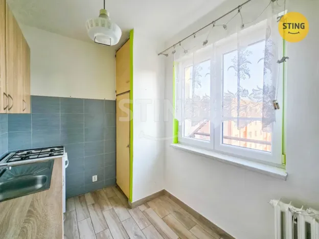 Prodej bytu 2+1, Karviná, tř. Těreškovové, 56 m2