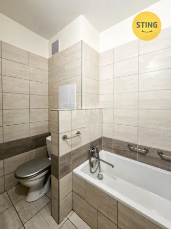 Prodej bytu 2+1, Karviná, tř. Těreškovové, 56 m2