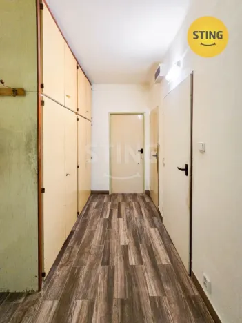 Prodej bytu 2+1, Karviná, tř. Těreškovové, 56 m2