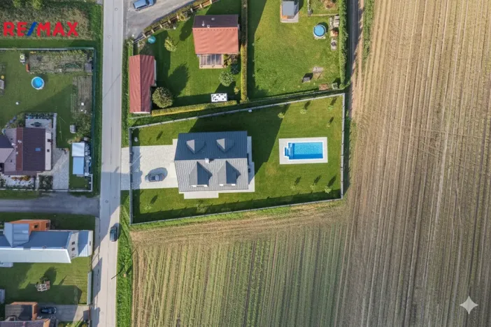 Prodej pozemku pro bydlení, Všestary, 1671 m2