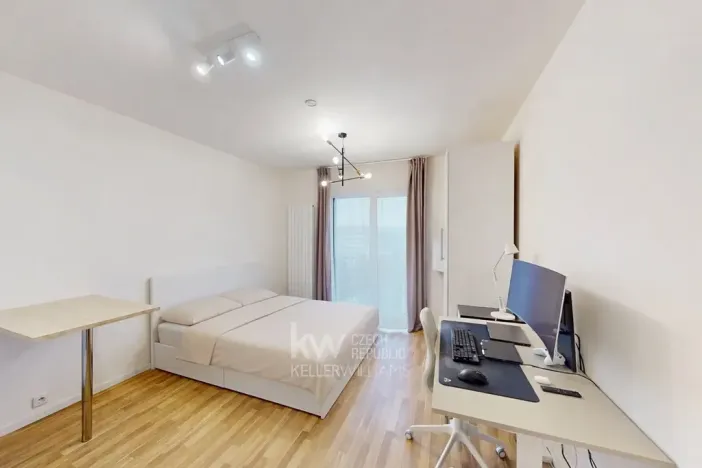 Pronájem bytu 1+kk, Praha - Libeň, Novovysočanská, 25 m2