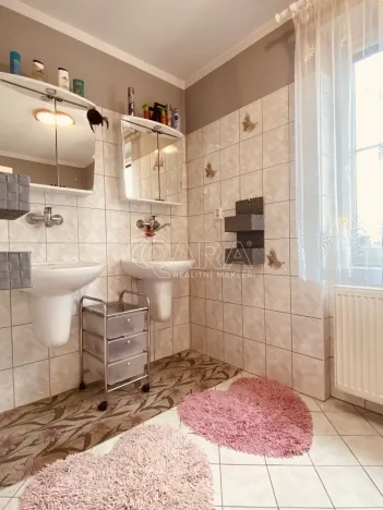 Prodej rodinného domu, Věšín, 264 m2