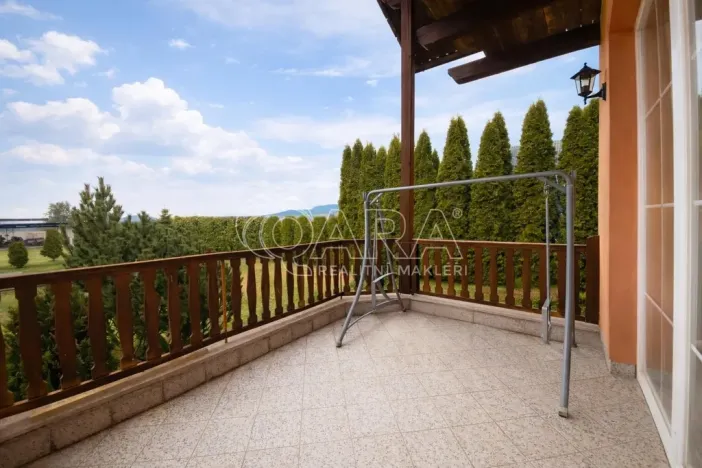 Prodej rodinného domu, Věšín, 264 m2