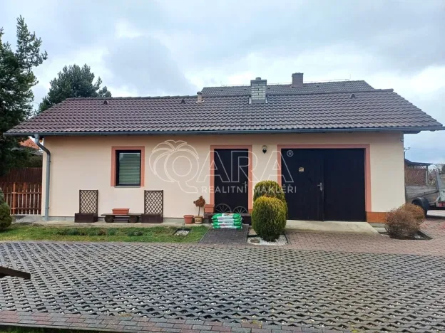 Prodej rodinného domu, Věšín, 264 m2