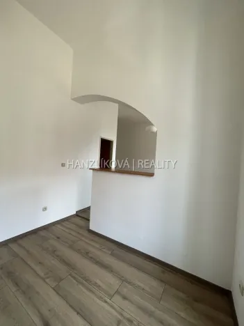 Pronájem bytu 2+1, České Budějovice - České Budějovice 6, Žižkova tř., 47 m2