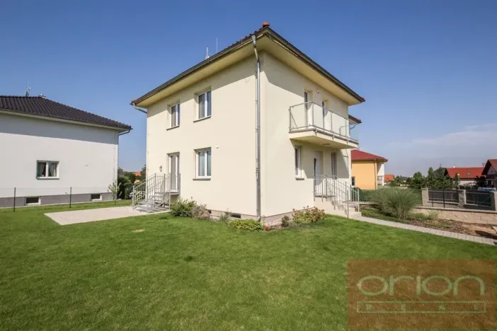 Pronájem rodinného domu, Průhonice, Pod Valem II., 280 m2