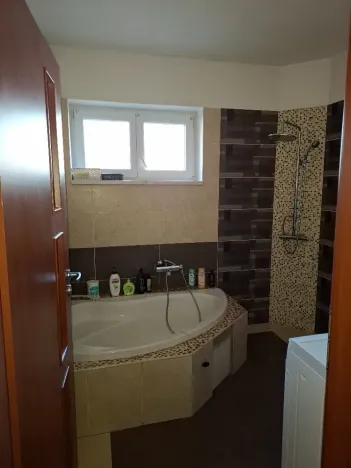 Prodej rodinného domu, Sibřina, Ke Hřišti, 220 m2