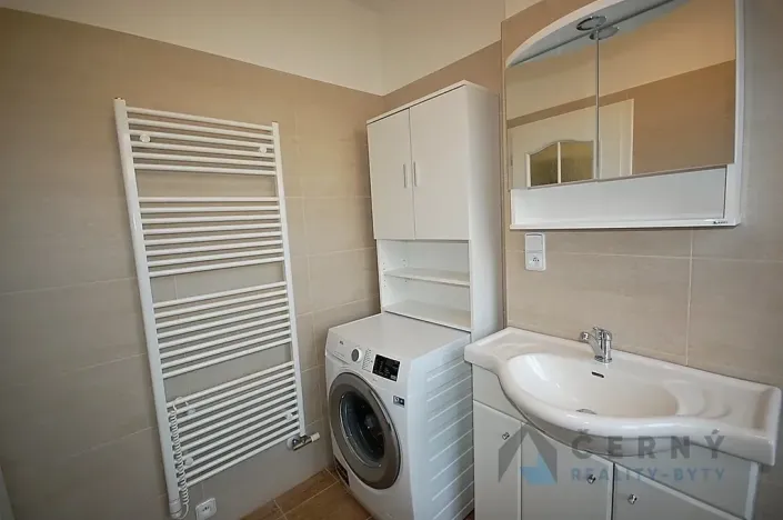 Pronájem bytu 3+1, Liberec, Husova, 83 m2